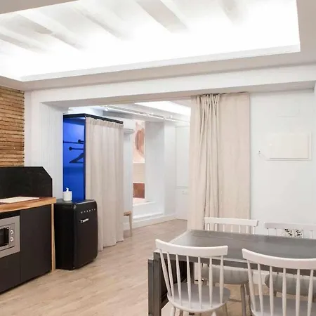 Esencia Del Casco Antiguo Apartment Logrono Exterior photo