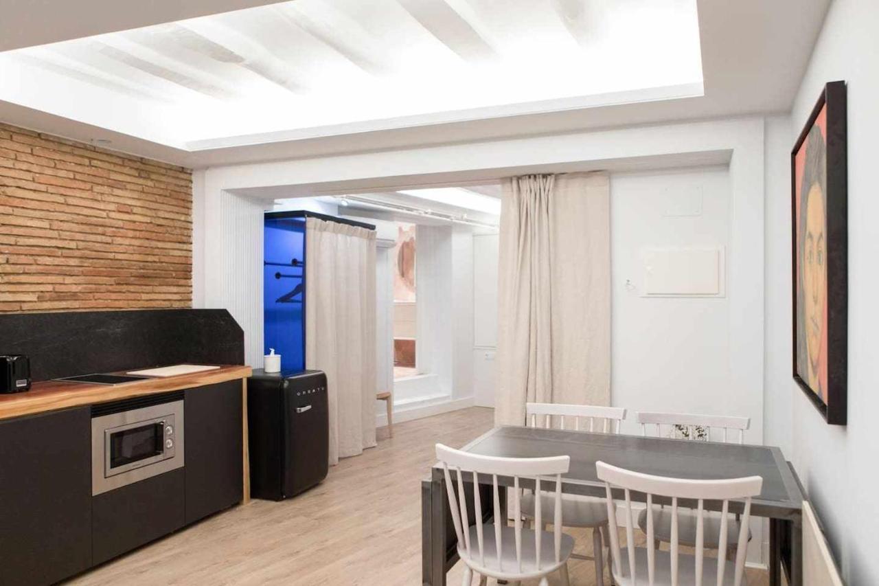Esencia Del Casco Antiguo Apartment Logrono